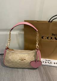 Picture of Coach Handbags _SKUfw241229122fw